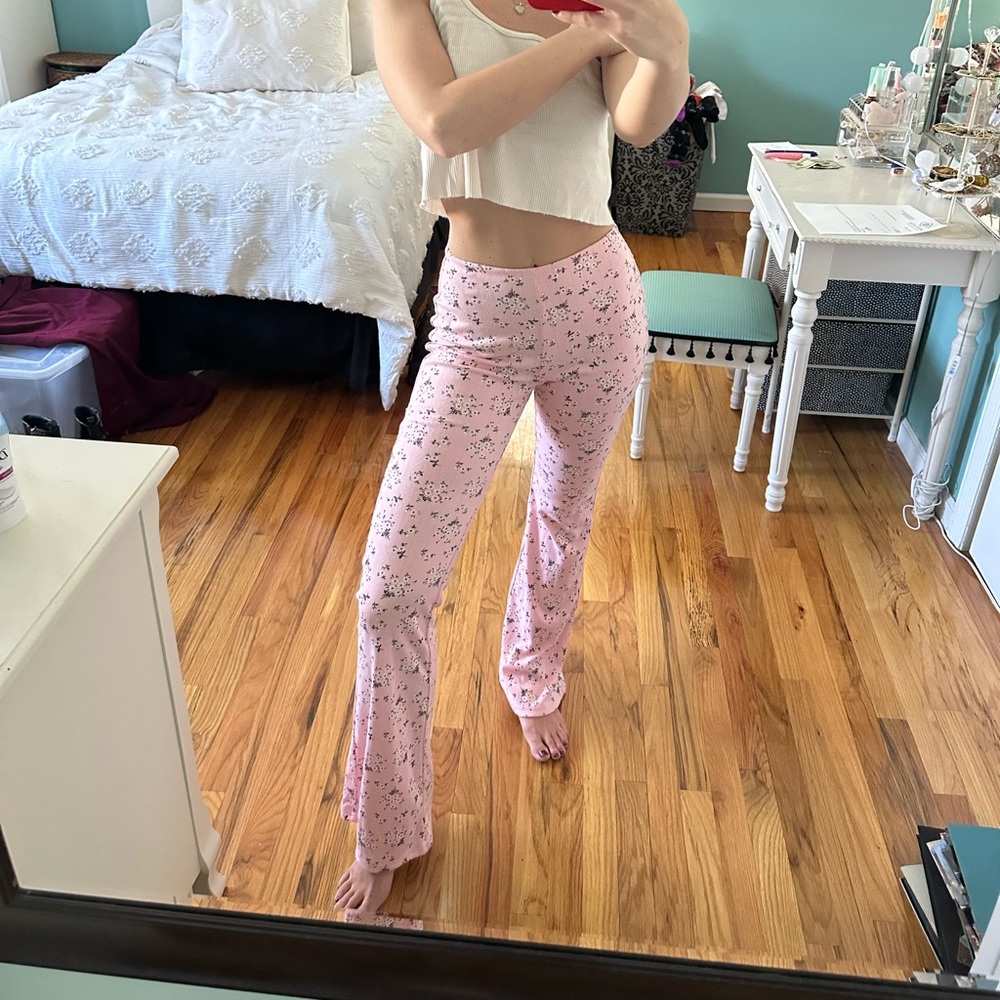 TIGER MIST PINK FLOWERED FLARE PANTS